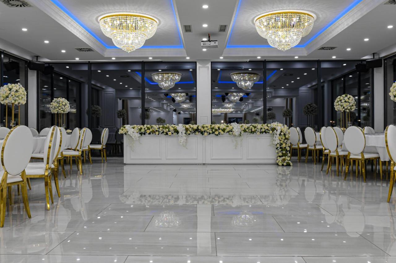S Club Resort Hotel Aqua Park And Spa Belgrado Exterior foto